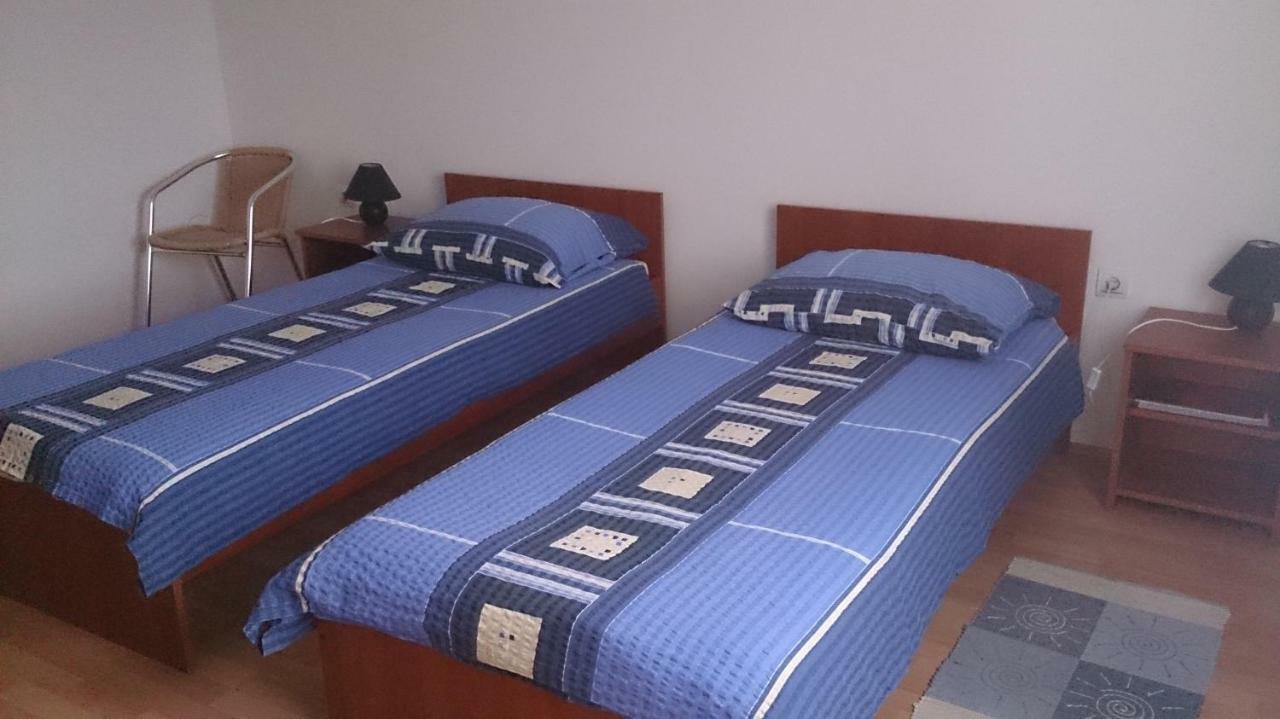 Guesthouse Capistro Bilje Extérieur photo